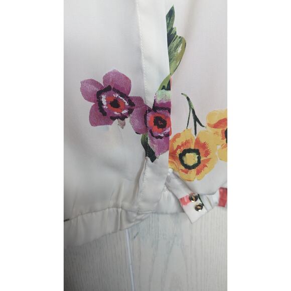 Zara Trafaluc white floral silky dressy blouse size small - Picture 7 of 9